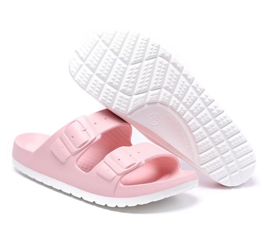 Taiwan B&M 母子鳄鱼 Two-colour tone sandals for casual wear BCU 5829 (Highly recommended product)