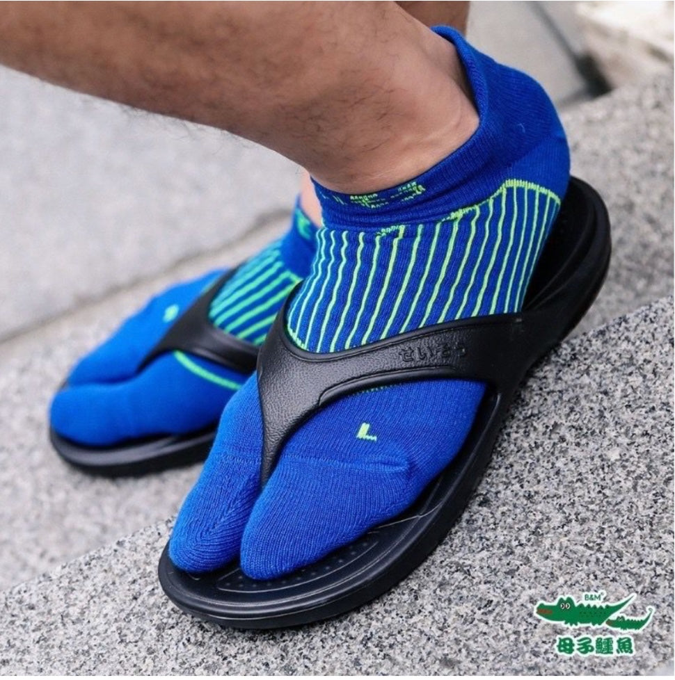 Taiwan B&M 母子鳄鱼 Breathable fabric socks suitable for running Y sandals BFJ 106