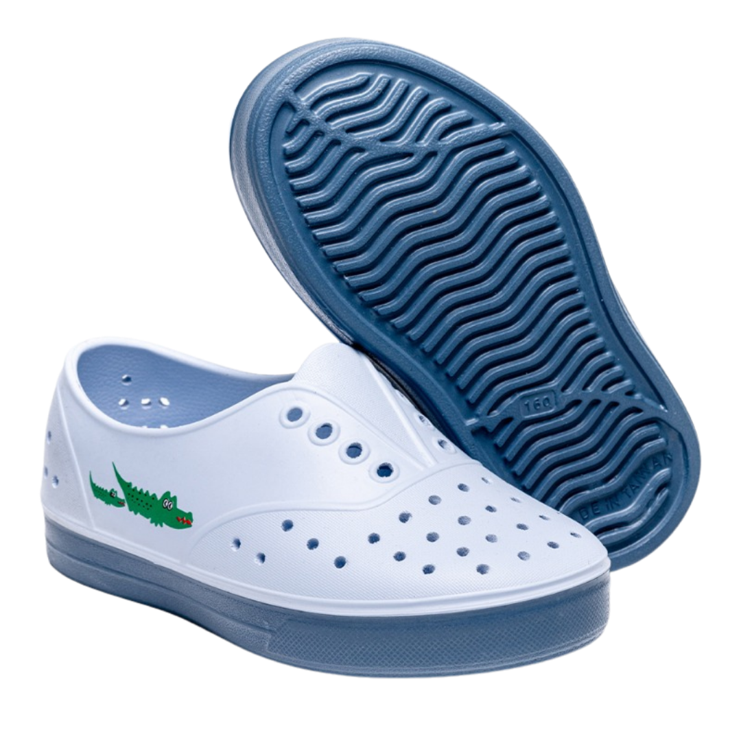 Taiwan B&M Kids lightweight sleek water play shoes BGP 6120